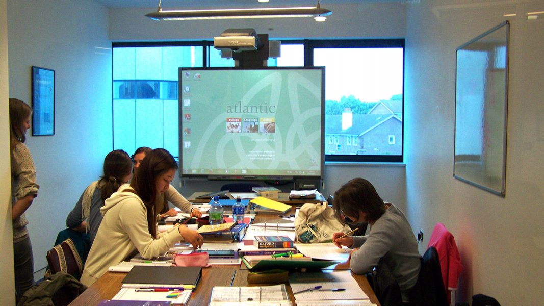"Atlantic language School - английский для взрослых - 2"