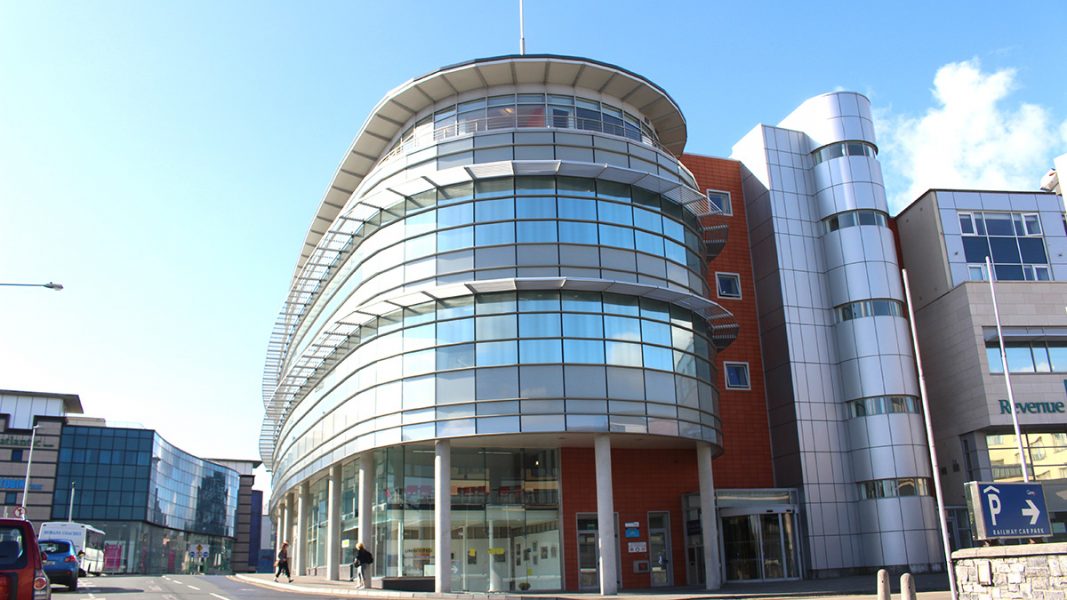 "Atlantic language School - английский для взрослых"