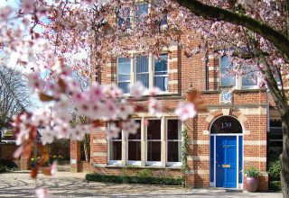 "St Clare's Oxford - школа совместного типа"