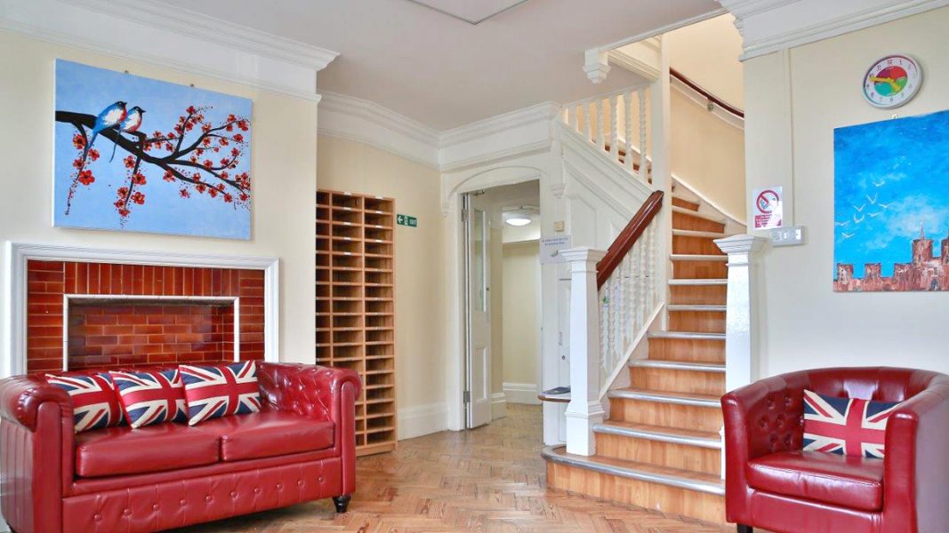 "Claremont Independent School - школа совместного типа - 3"