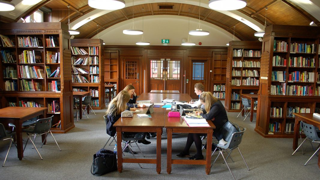 "Brentwood - школа совместного типа - 3"