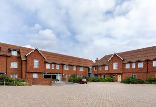 "Dicker Centre - английский для детей"