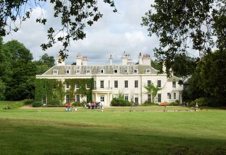 "LTC Young Learners - английский для детей"