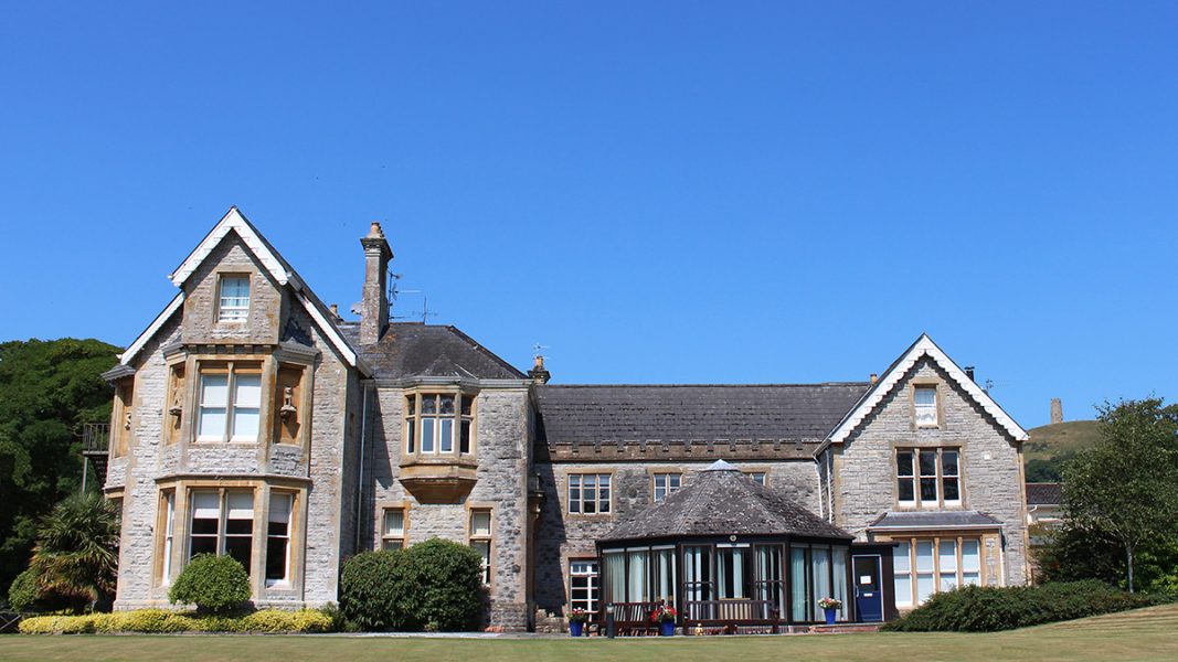 "Glastonbury Campus - английский для детей"