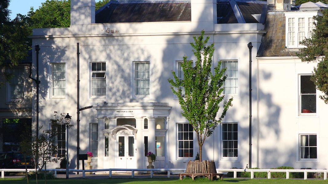 "West Hill Park School - школа смешанного типа"