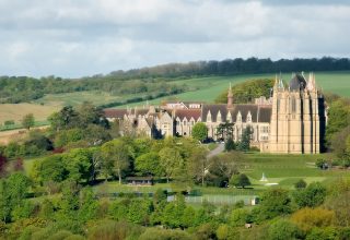 ="Английский в Англии, английский плюс футбол, Nike Academy, Lancing College - UK Study Centre"