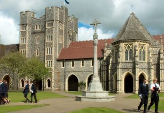 "Lancing College - школа совместного типа"