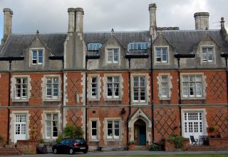 "King Edwards School - английский для детей"