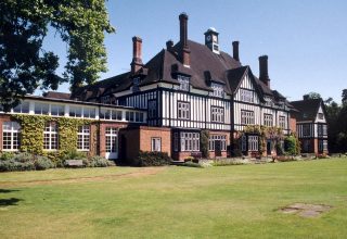 ="Среднее образование, английские школы-пансионы - Queenswood School-2"