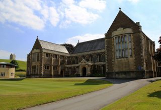 "King's Bruton - английский для детей"