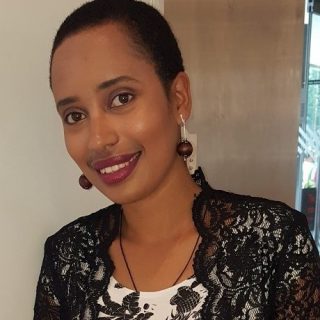 ="английские репетиторы, репетиторы в Англии - UK Study Centre - Джеки"