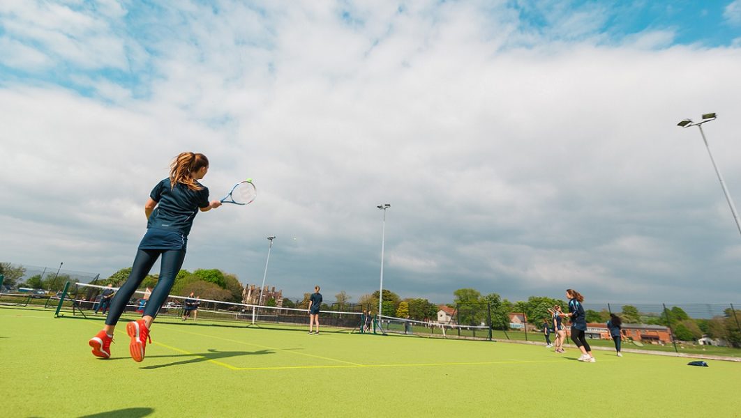 ="Английский в Англии для детей, летние каникулы в Англии - Clayesmore School-7"