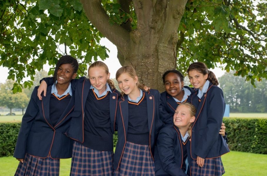 Среднее образование, школа-пансионат для девочек St Swithun's - 8